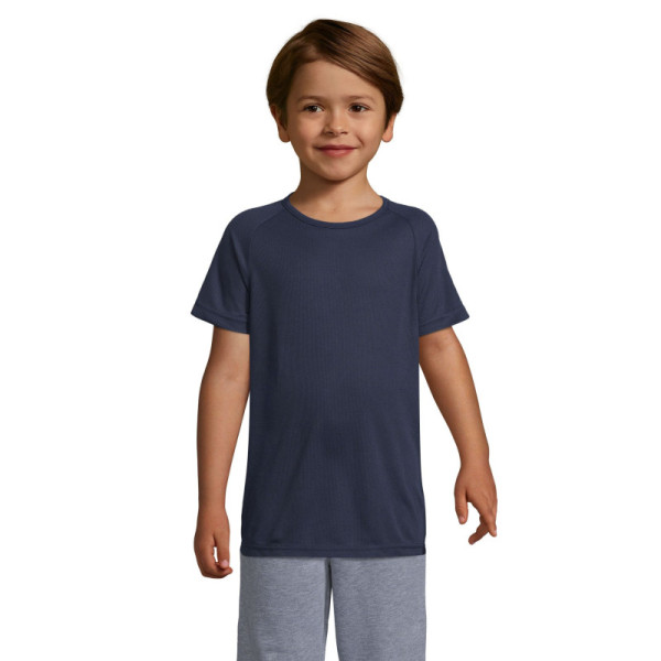 CAMISETA INFANTIL CON MANGAS RAGLÁN